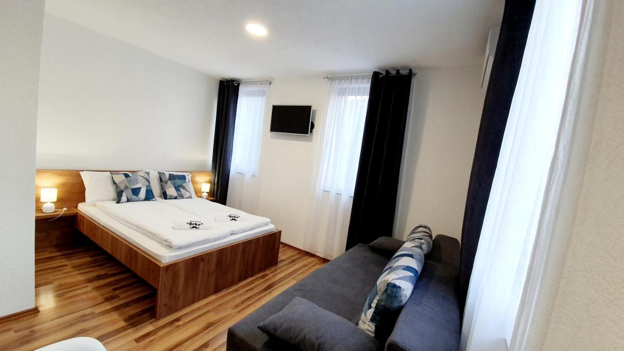 Apartmani Brko Kotor Varos Exteriör bild