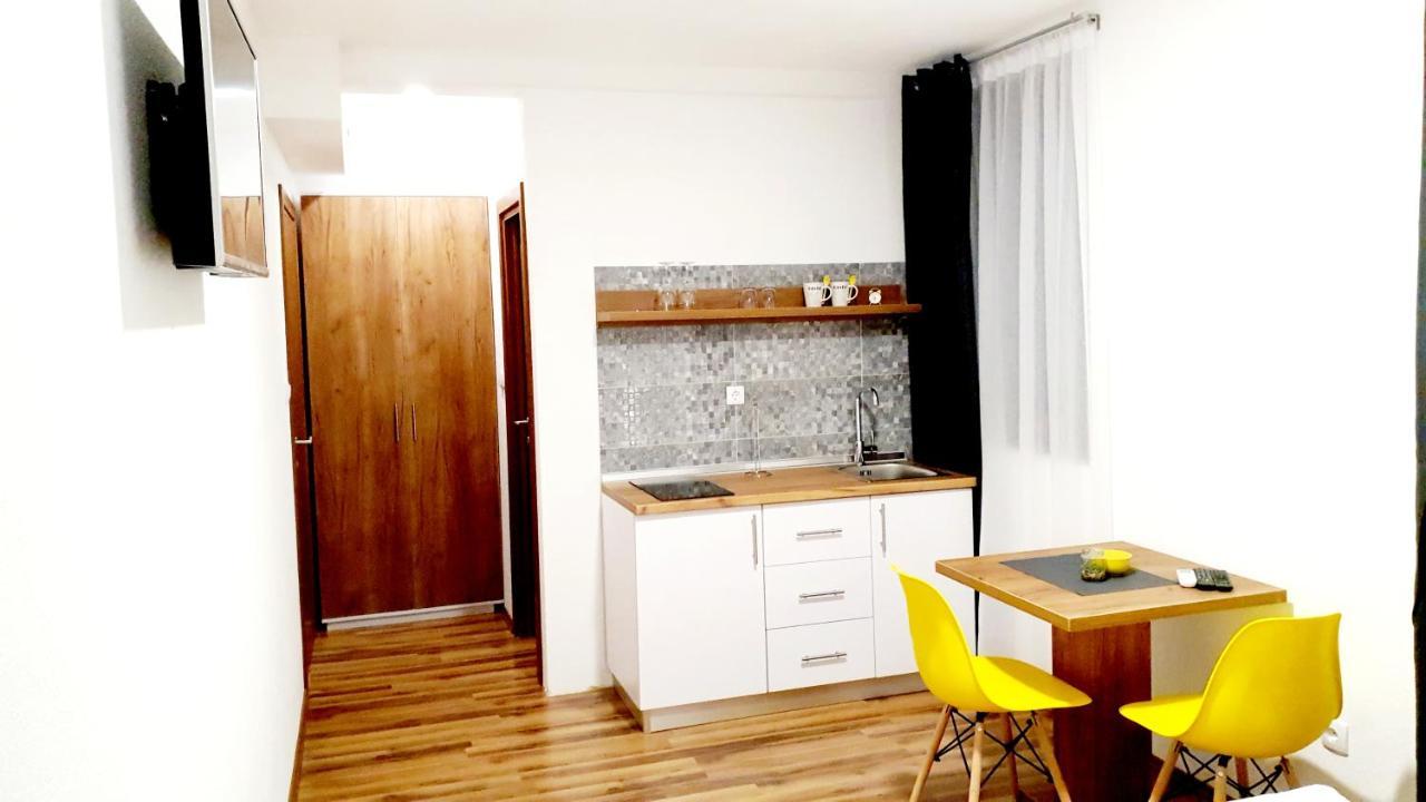Apartmani Brko Kotor Varos Exteriör bild